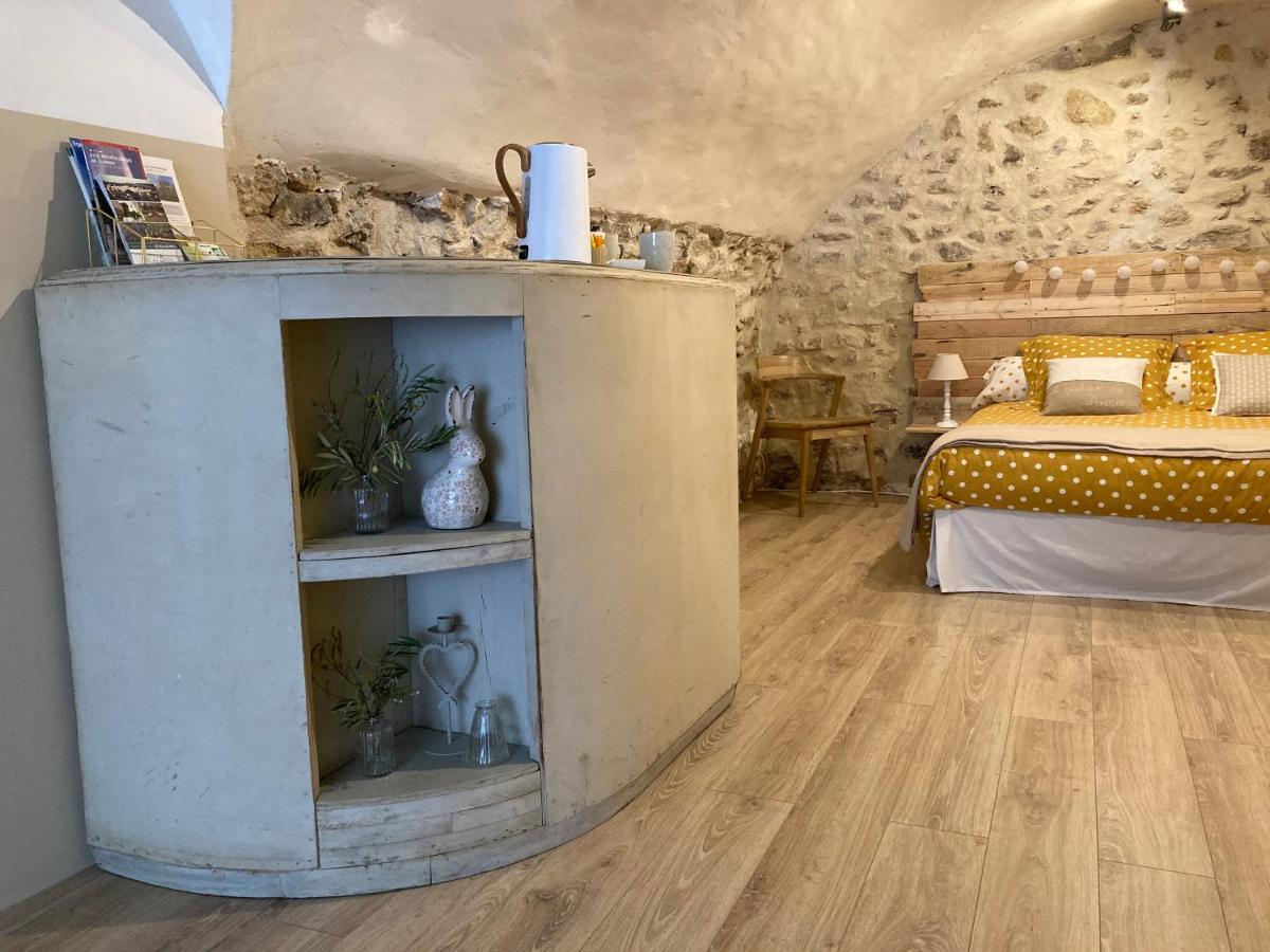 L'Atelier De Marie Bed & Breakfast Eyguieres Luaran gambar